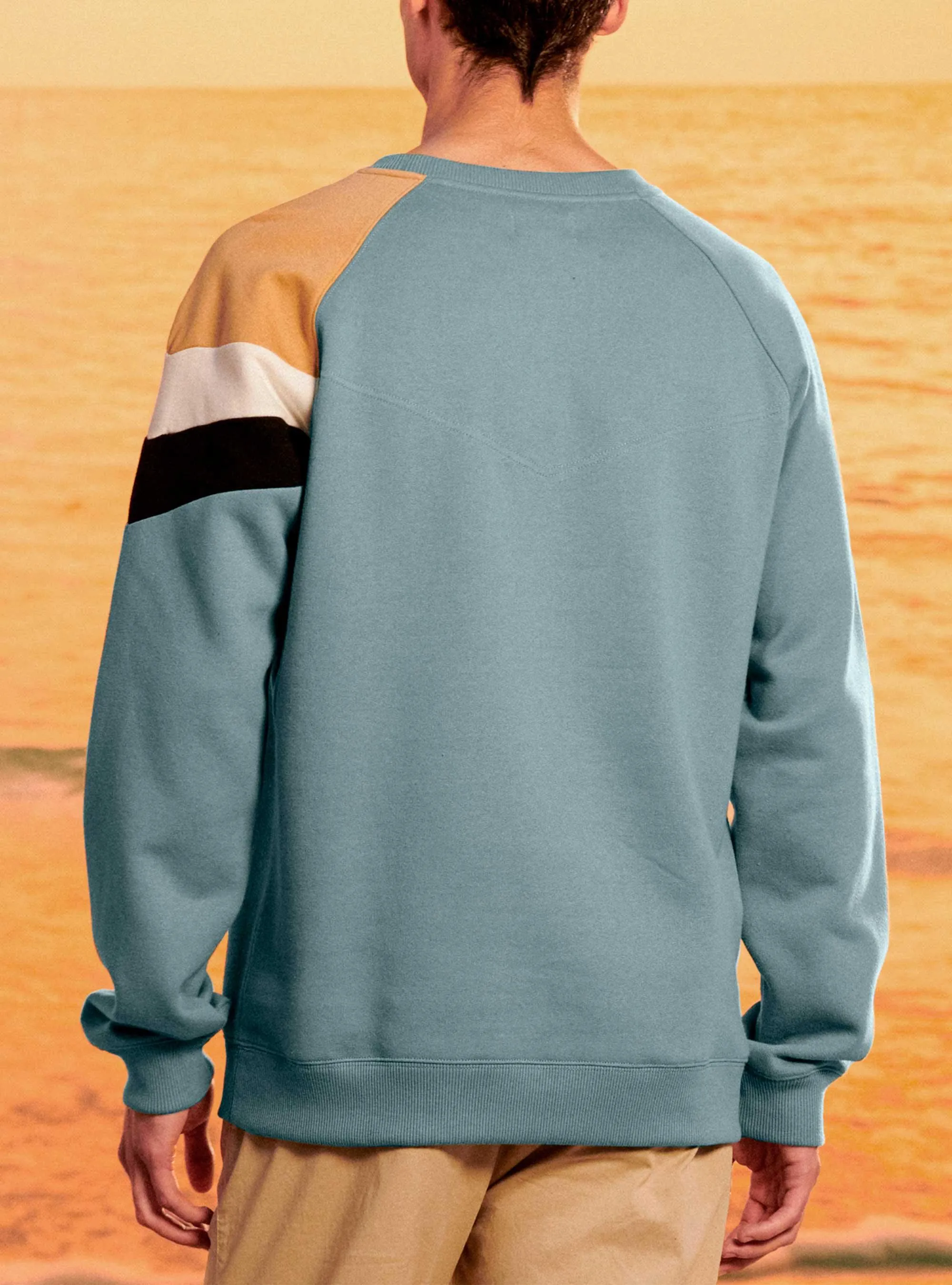 REGULAR SWEATSHIRT WITH COLOR BLOCK