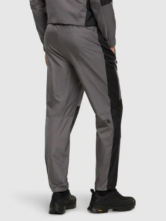 The North Face   Wind shell pants 