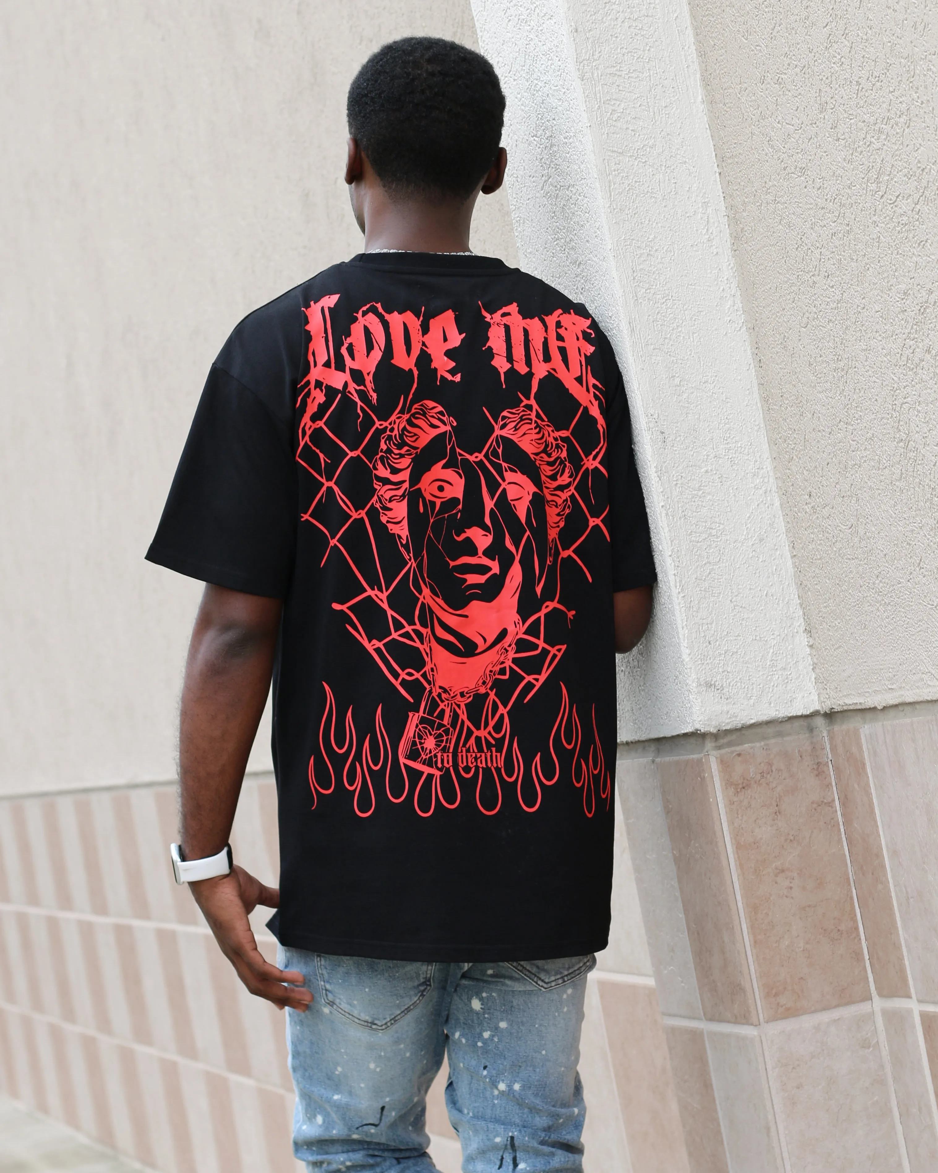 Trinity Kays Kulture Love Me To Death Graphic T Shirt in  Black and Red