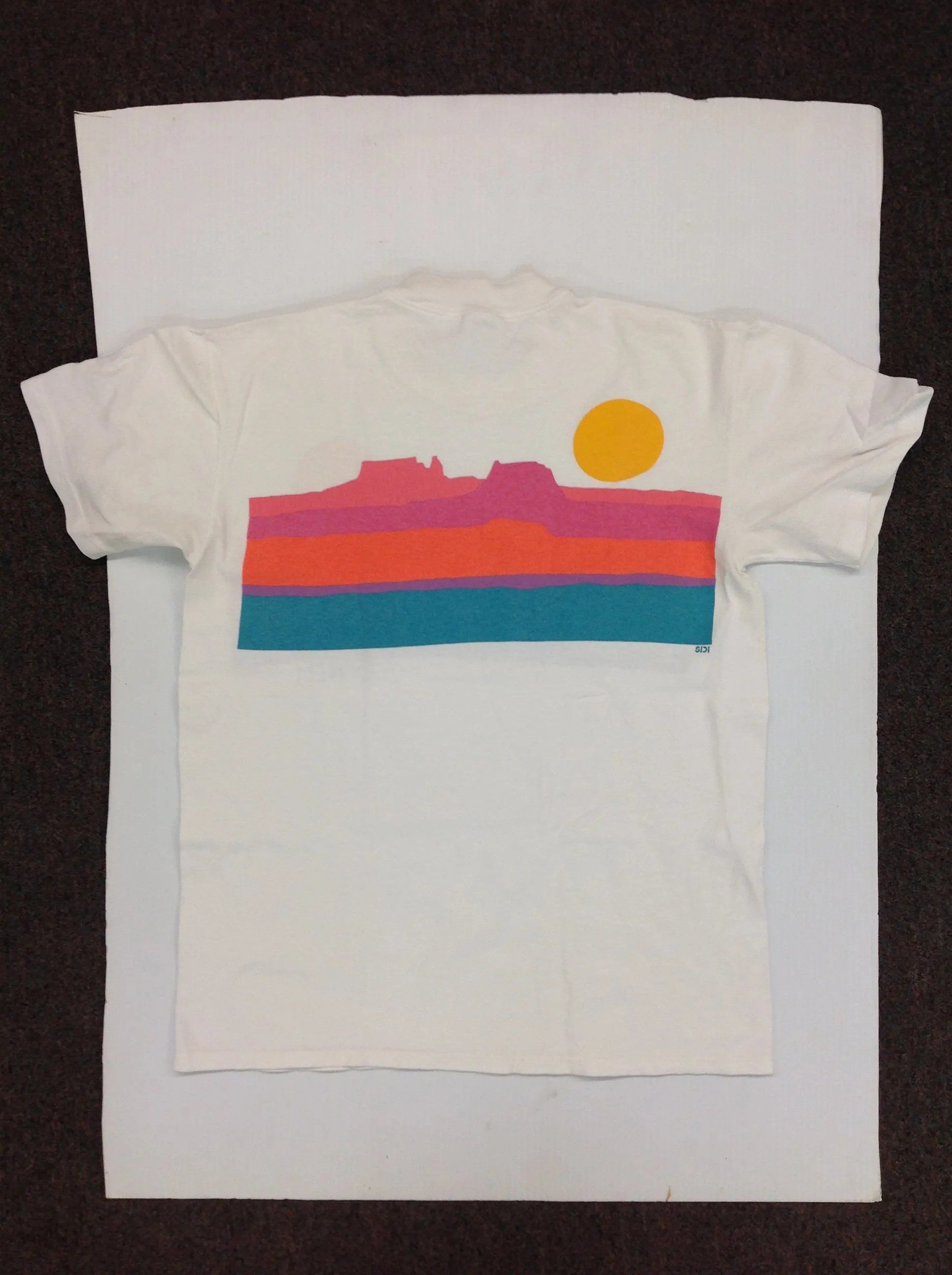 Vintage Stedman Super Hi-Cru Men's Medium (38-40) White Short Sleeve Souvenir T-Shirt Pastel Sunset Lake Powell Utah Arizona