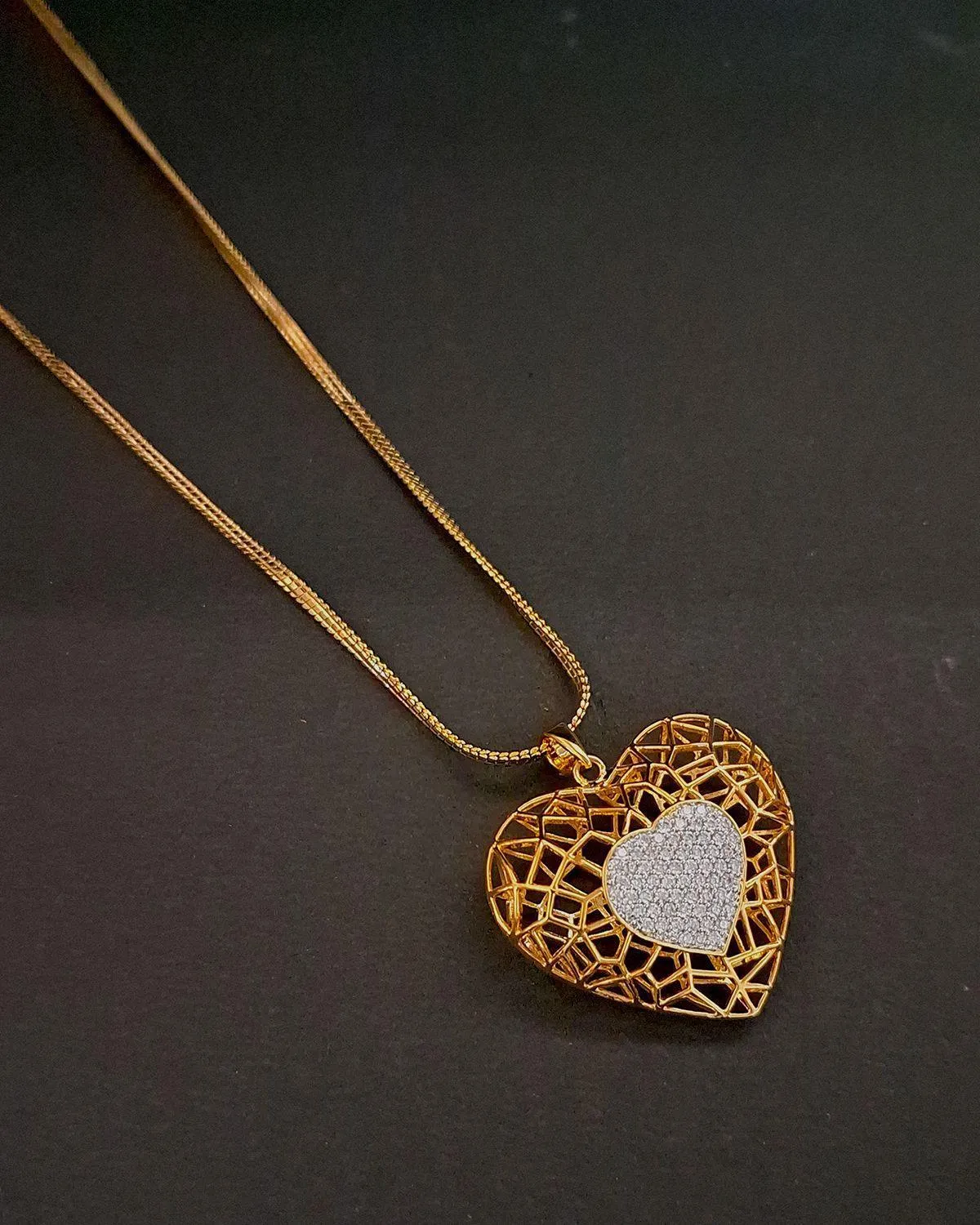 Zevarly Ranjhana Locket With Chain